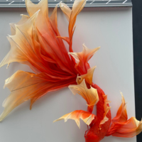 Superbe déco de poisson Koi en organza faite à la main, idéale pour les fêtes à thème asiatique, les zones d'aquarium à la maison, la décoration de restaurant
