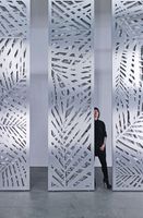 Paravent pliant en tissu blanc avec panneaux revêtus Homedeco, écran de séparation pour l'extérieur, design Art Déco, cadre en aluminium, décoration