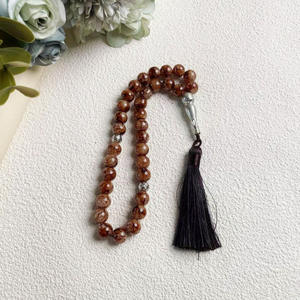 ลูกปัดแก้วขนาด 10 มม. จำนวน 33 เม็ด สร้อยข้อมือพู่ห้อยสำหรับสวดมนต์ของชาวมุสลิม ของขวัญรอมฎอน - Product Image 3