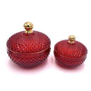 Barattoli in <span class=keywords><strong>Vetro</strong></span> <span class=keywords><strong>di</strong></span> Lusso con Taglio Diamantato da 4oz e 10oz, <span class=keywords><strong>Colorati</strong></span>, con Coperchio, per Candele, Caramelle, Alimenti e Cera - Product Image 1