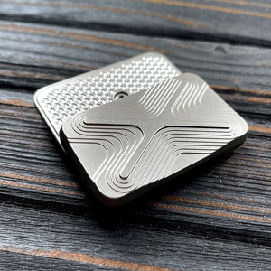 Infinite Pusher Boring Artifact 8 6 Layout Fidget Spinner de décompression pour étudiants en métal, avec plaque de base en acier inoxydable et alliage de titane - Product Image 1