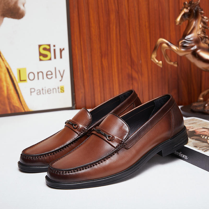 สีน้ำตาล