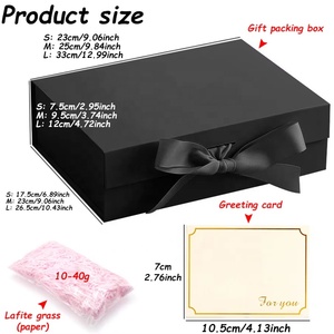 Boîte cadeau de luxe en carton noir auto-élevable pour chaussures avec gaufrage et doublure en éponge, fermeture magnétique - Product Image 5