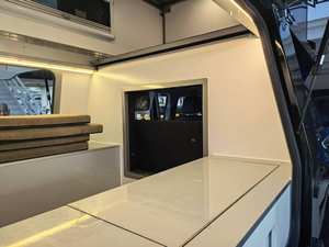 Auto-conduite voyage étanche chambre boîte camionnette RV en forme spéciale dos de chameau Camouflage Camping en plein air Modification du <span class=keywords><strong>coffre</strong></span> - Product Image 6