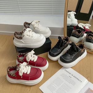 Zapatillas Casuales Blancas de Moda con Cordones y Punta Redonda para Mujer, Modelo 2026 Primavera-Otoño, con Plataforma Interna para Aumentar la Estatura - Product Image 4