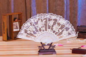 Abanico de Encaje para Mujer, Elegante, de Algodón, Hecho a Mano, de Seda, Abanico Plegable para Boda - Product Image 3