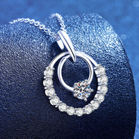 Collier élégant en argent sterling S925 plaqué platine avec moissanite pour femme, chaîne à maillons double cercle de luxe pour usage quotidien, vente en gros