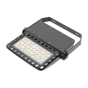 <span class=keywords><strong>Projecteur</strong></span> <span class=keywords><strong>LED</strong></span> certifié SMD 6500K <span class=keywords><strong>100W</strong></span> 150W aluminium moulé sous pression pour Tunnel extérieur IP65 décoration de jardin ROHS - Product Image 3