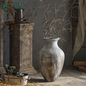 แจกันตั้งพื้นสไตล์วาบิซาบิ รูปทรงแอมโฟรา ทำจากแมกนีเซียมออกไซด์ พื้นผิวแบบดิสเทรส สำหรับจัดดอกไม้ ตกแต่งบ้าน - Product Image 1