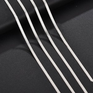 Collana a Catena Spessa in Acciaio Inossidabile Placcato Oro e <span class=keywords><strong>Argento</strong></span> 18k, Gioielli di Alta Qualità per <span class=keywords><strong>Donna</strong></span> - Product Image 6