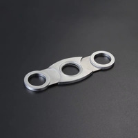 Couteau à cigares pliable en acier inoxydable lisse avec lames d'affûtage argentées et logo personnalisable, coupe-cigares métallique en forme de 8
