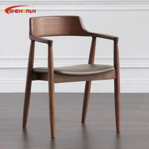 Silla de Comedor de Madera Maciza Tapizada en <span class=keywords><strong>Cuero</strong></span> de Lujo, Estilo Nórdico, para Hogar, Restaurante, Cafetería, Muebles Comerciales, Juego de Mesa - Product Image 4