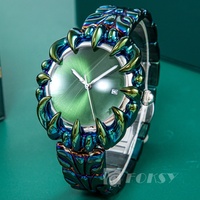 Montre de luxe en gros, design personnalisé, griffe torsadée unique, mouvement japonais, montres à quartz en acier inoxydable pour hommes