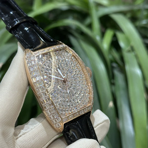 Elegante Reloj de Diamantes de Diseño para Mujer, Cuadrado, Resistente al Agua, para Uso Diario, con Correa de Cuero - Product Image 2