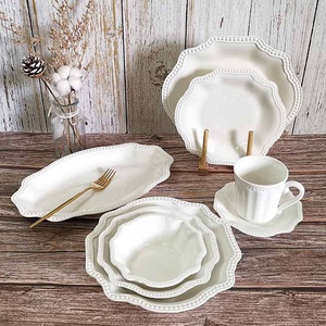 2024 Ceramic Dish Plate Saucer Home Tableware Plate Dish Set Business Promotion Gift Ceramic Wedding Party Tableware Set