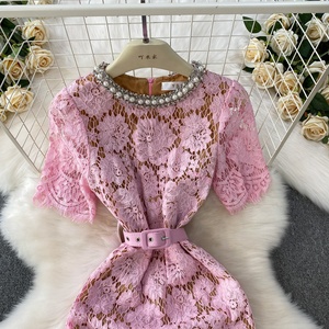 Vestido de Verano de Alta Gama con Cuello Redondo y Adornos de Perlas para Mujer, Ajustado a la Cadera con Encaje - Product Image 3