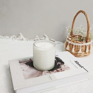 Velas de aromaterapia de tarro de soja ecológicas perfumadas personalizadas para bares regalos de negocios sostenibles para el Día de San Valentín - Product Image 3