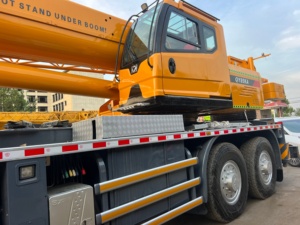 Grúa sobre Camión Zzomlion/SANYY/X-C-M-G QY85KA de 85 Toneladas de Segunda Mano con Motor, Capacidad de Carga Máxima de Elevación de 40M, en Venta en SHANGHAI - Product Image 4