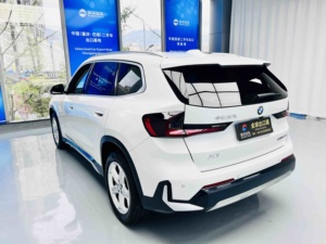 BMW X1 sDrive20Li X Line 1.5T Turbo 156CV 7DCT FWD, Euro 6d/China 6b, SUV LHD Usato a Basso Chilometraggio, Vendita all'Ingrosso 2023 - Product Image 6