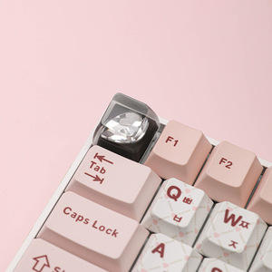 Teclado Mecánico con Eje Cruzado y Tecla de Corazón Africano Transparente de Resina Personalizada, Superventas Transfronterizo - Product Image 1