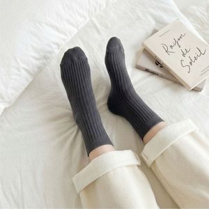 <span class=keywords><strong>Chaussettes</strong></span> de sport pour <span class=keywords><strong>hommes</strong></span> de haute qualité, logo de marque brodé personnalisé, antibactériennes, antidérapantes, en coton, vente en gros ODM - Product Image 5