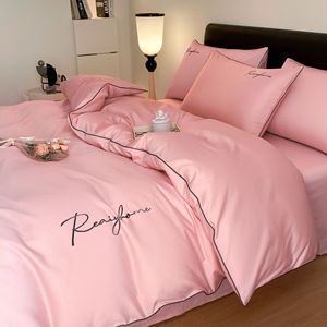 Set di Biancheria da Letto in Cotone di Lusso, Morbido e Traspirante, Copripiumino Ricamato, Set Lenzuola Premium per Hotel e Casa - Product Image 5