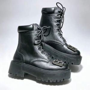 Bottines en cuir verni pour femmes, bout rond, antidérapantes, semelle extérieure en caoutchouc imperméable, toutes saisons, chaussures pour femmes, bottes de neige - Product Image 2