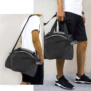 Échantillon Gratuit Sac de Sport à Bandoulière Ajustable Personnalisé avec Logo pour Pickleball, Sac Fourre-tout pour Raquette, Sac de Sport pour Femme, Sac de Pickleball - Product Image 5