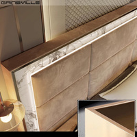 Ensemble de meubles de chambre à coucher Gainsville, lit double king size de luxe en cuir premium avec éclairage LED
