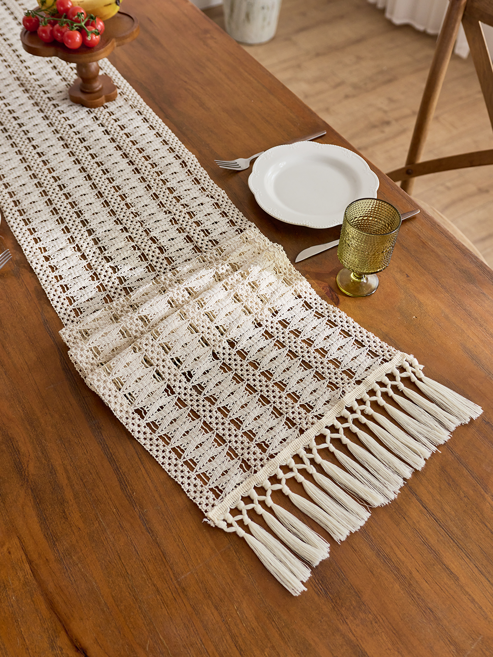 Large hollow- rice white