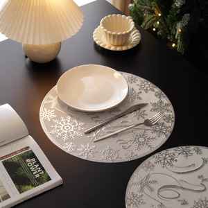 Christmas <b>Placemats</b> <b>Round</b> PVC Waterproof Table Mats Red Gold Silver Merry Christmas Pattern Party Family Gathering Decorative - Product Image 3