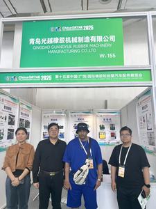 Máquina <span class=keywords><strong>de</strong></span> prensado <span class=keywords><strong>de</strong></span> neumáticos inflables, máquina <span class=keywords><strong>de</strong></span> fabricación <span class=keywords><strong>de</strong></span> banda <span class=keywords><strong>de</strong></span> rodadura <span class=keywords><strong>de</strong></span> neumáticos, máquina <span class=keywords><strong>de</strong></span> recauchutado <span class=keywords><strong>de</strong></span> neumáticos <span class=keywords><strong>de</strong></span> automóvil para caucho <span class=keywords><strong>de</strong></span> camiones <span class=keywords><strong>de</strong></span> desecho - Product Image 4