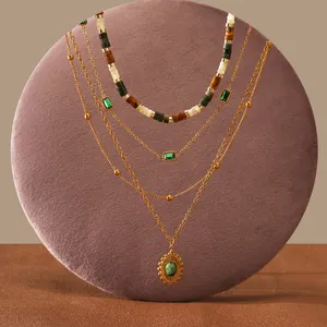Collana girocollo di pietra preziosa di lusso fatta a mano in acciaio inossidabile collana di cristallo verde 18K placcato oro ovale in pietra naturale