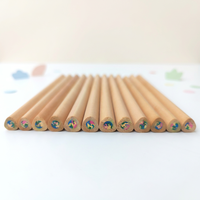 Crayons en bois triangulaires arc-en-ciel de 7 pouces, noyau arc-en-ciel, papeterie artistique, logo personnalisable, fournitures scolaires certifiées