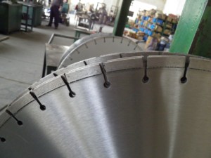 Machine de découpe au Laser, 80mm, 600mm, pour couper le béton renforcé et artpad - Product Image 5