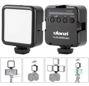 ไฟวิดีโอพกพา Ulanzi VL49 6W LED ปรับความสว่างได้ ไฟถ่ายภาพแบบนุ่มนวล แบตเตอรี่ 2000mAh ขนาดเล็ก พกพาสะดวก วัสดุพลาสติก - Product Image 3