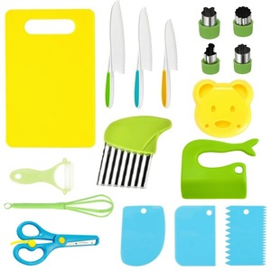 37pcs ensemble d'outils <span class=keywords><strong>de</strong></span> <span class=keywords><strong>cuisine</strong></span> en plastique pour enfants moule à gaufrer pour aliments pour bébés et <span class=keywords><strong>planche</strong></span> à découper pour apprendre à cuisiner - Product Image 3
