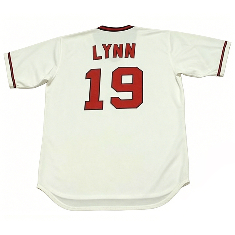 LYNN 19