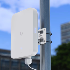 โมเด็ม Ubiquiti U5G-Max-Outdoor สำหรับใช้งานภายนอกอาคาร รองรับซิมคู่/eSIM พร้อมระบบ Seamless Failover รุ่น Ubiquiti U5G-Max-Outdoor W1213 - Product Image 4