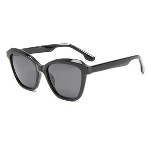 High Quality UV400 Polarized Sunglasses men Luxury designer sporty Sunglasses Fashion Outdoor beach uv protection sunglasses - Product Image 2