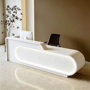 Table de réception courbée artistique en MDF de haute qualité CR183 avec éclairage LED doux, comptoir de salon de beauté blanc, comptoir de caisse pour la vente au détail - Product Image 1