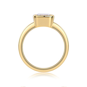 Bagues en Moissanite Serties de 3 Carats Taille Émeraude Couleur D VVS1 en Argent S925 pour Femme avec Certificat – Idéales pour Mariage et Promesse - Product Image 2