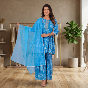 Ensemble 3 pièces pour femme Label By Ritika Luhadia, bleu, en rayonne et viscose, haut brodé, palazzo et dupatta - Product Image 2