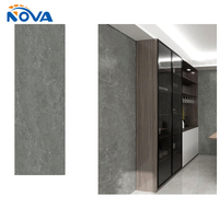 Panneau mural en terrazzo imperméable SPC pour salle de bain commerciale, ignifuge, garantie 5 ans, installation facile, design moderne pour hôtel