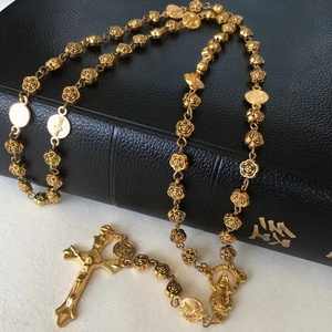 Collar Religioso de Moda con Cuentas de Flores de Rosa en Aleación Chapada en Oro de 18K, Collar con Colgante de Cruz y Crucifijo de <span class=keywords><strong>la</strong></span> <span class=keywords><strong>Virgen</strong></span> Marí<span class=keywords><strong>a</strong></span> - Product Image 4
