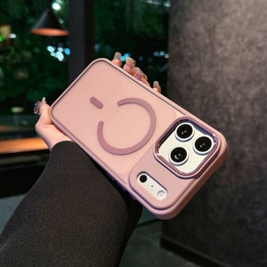 Vente en gros de coques de téléphone magnétiques sans fil de haute qualité, mates, respectueuses de la peau, pour les séries iPhone et Samsung - Product Image 5