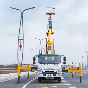 รถบรรทุก ISUZU ELF KV100 พร้อมกระเช้าบูมยืดไสลด์ได้ 23ม. 25ม. 30ม. 45ม. สำหรับงานยกคนบนที่สูง เครื่องยนต์ดีเซลใหม่ - Product Image 2