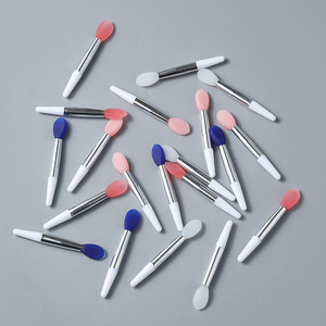 RTS Lot mixte en gros <span class=keywords><strong>de</strong></span> mini applicateurs <span class=keywords><strong>de</strong></span> gloss en silicone, pinceaux <span class=keywords><strong>de</strong></span> maquillage en caoutchouc <span class=keywords><strong>de</strong></span> silicone pour gloss et masque pour les lèvres, pinceaux à lèvres - Product Image 2