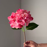 Bunga Hydrangea Plastik Sutra Buatan Bergradasi Kelopak Besar Terlaris Lintas Negara Warna Ungu Tua Berkualitas Tinggi Langsung dari Pabrik