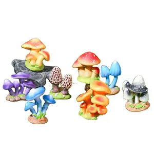 Novo estilo de resina cogumelo em miniatura acessórios de decoração de jardim artesanato de mesa pequenos ornamentos atacado